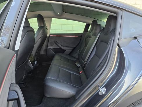 Used 2025 Tesla Model 3 Long Range image 28