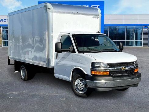 New 2025 Chevrolet Express 3500 Extended Wheelbase w/ Power Convenience Package image 1