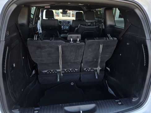 Used 2024 Chrysler Pacifica Limited FWD image 23