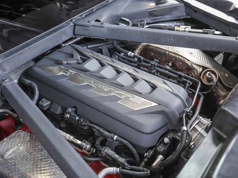 Used 2020 Chevrolet Corvette Stingray Preferred Cpe w/ 2LT Preferred Equipment Group image 18