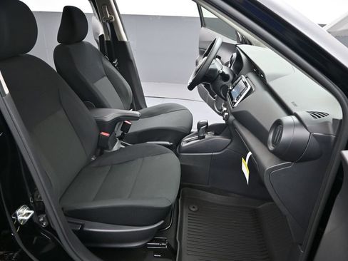 Certified 2025 Nissan Kicks Play S FWD image 28