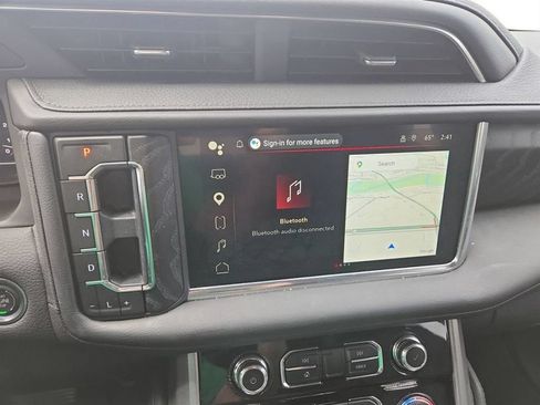 Used 2024 GMC Yukon XL Denali w/ Advanced Technology Package AWD/4WD image 22