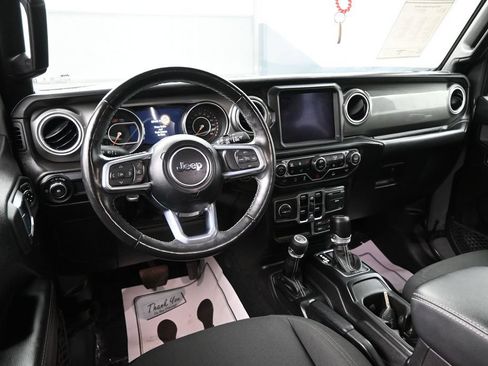 Used 2023 Jeep Wrangler Unlimited Sahara w/ Cold Weather Group AWD/4WD image 25