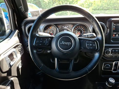 Used 2023 Jeep Wrangler Unlimited Sport AWD/4WD image 18