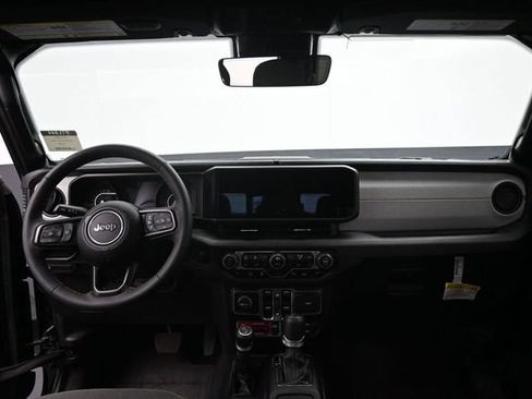 Used 2024 Jeep Gladiator Sport AWD/4WD image 21