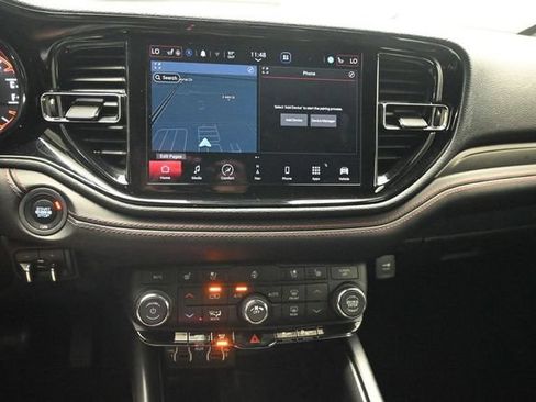 Used 2023 Dodge Durango R/T AWD/4WD image 8