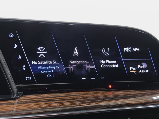 Used 2023 Cadillac Escalade ESV Premium Luxury AWD/4WD image 17