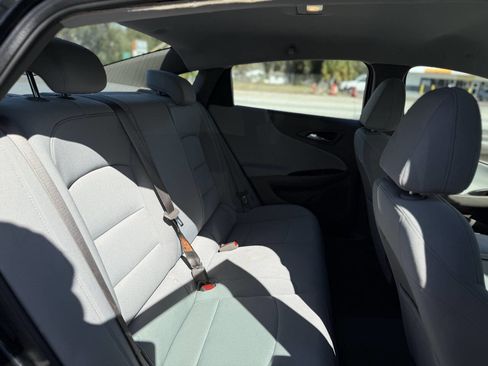 Used 2022 Chevrolet Malibu LS w/ Driver Confidence Package II image 23