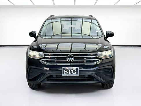 Used 2022 Volkswagen Tiguan S FWD image 2