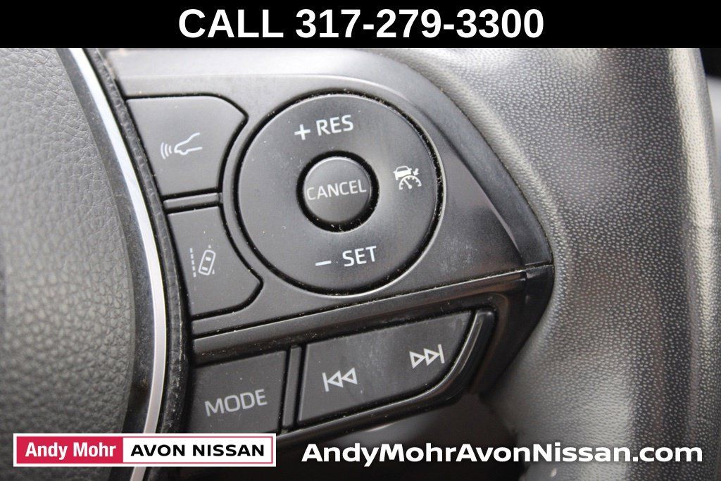 Used 2019 Toyota RAV4 XSE AWD/4WD image 32