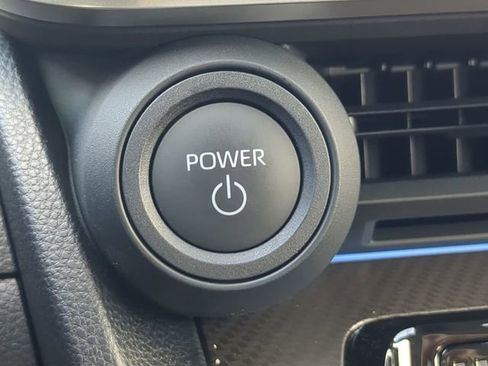 Used 2024 Toyota Prius XLE image 27