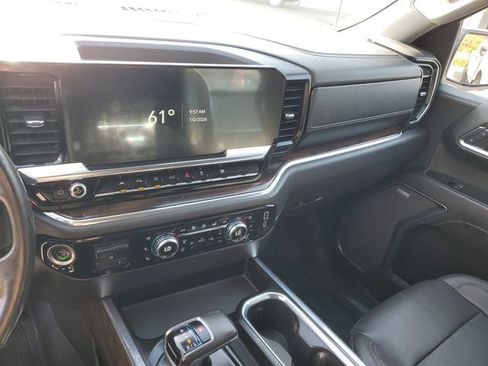 Used 2022 GMC Sierra 1500 SLT w/ SLT Premium Plus Package image 28