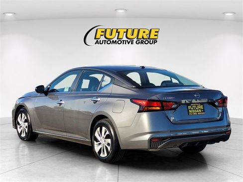 Certified 2025 Nissan Altima 2.5 S image 7