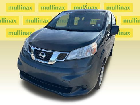 Used 2017 Nissan NV200 SV w/ Technology Package FWD image 10