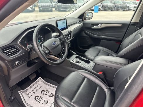 Used 2022 Ford Escape SEL image 13