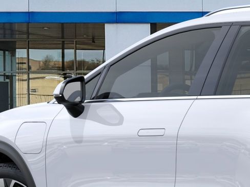 New 2026 Chevrolet Equinox EV LT w/ Convenience Package II FWD image 13