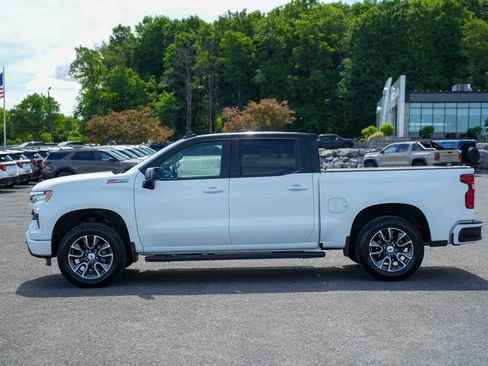 Used 2024 Chevrolet Silverado 1500 RST AWD/4WD image 8