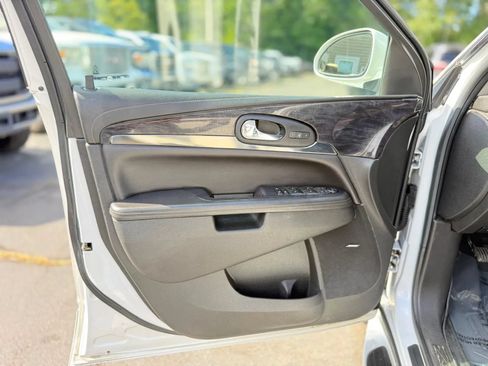 Used 2017 Buick Enclave Premium w/ Trailering Package AWD/4WD image 30