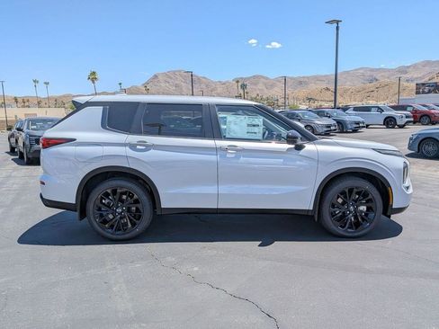 New 2026 Nissan Rogue SL AWD/4WD image 5