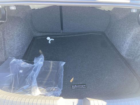 New 2026 Volkswagen Jetta SE image 12