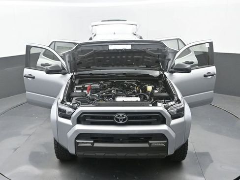 New 2026 Toyota 4Runner SR5 RWD image 32