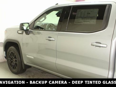 New 2025 GMC Sierra 1500 Elevation image 29