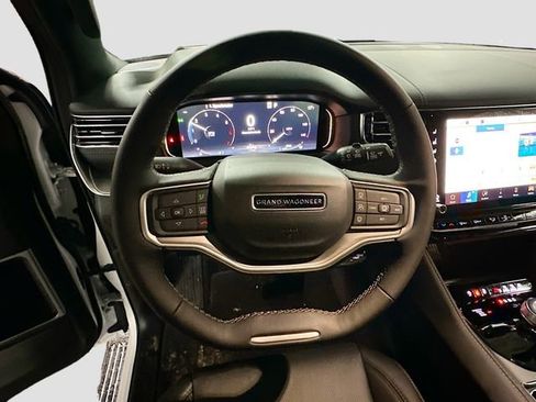 New 2026 Jeep Grand Wagoneer Limited image 12