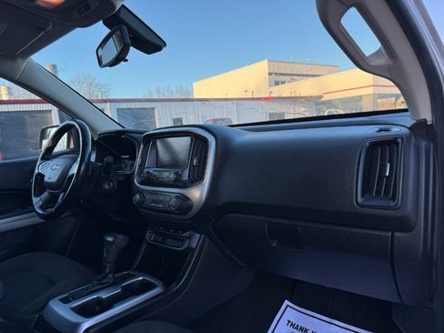 Used 2018 Chevrolet Colorado LT image 19