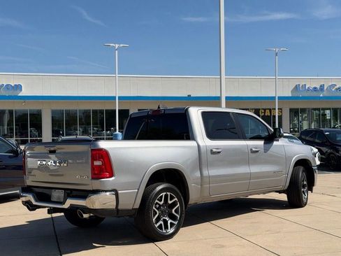 Used 2025 RAM 1500 Laramie AWD/4WD image 5