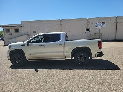 Used 2021 GMC Sierra 1500 Denali w/ Denali Ultimate Package AWD/4WD image 28
