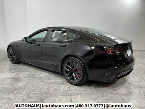 Used 2023 Tesla Model S Plaid image 4