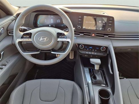 New 2026 Hyundai Elantra Sport image 9