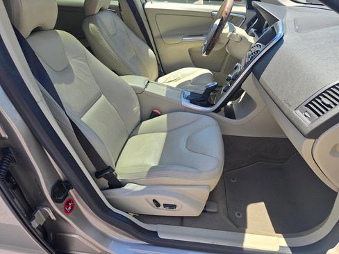 Used 2013 Volvo XC60 3.2 FWD image 22