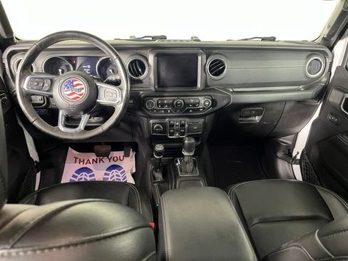 Used 2023 Jeep Wrangler Unlimited Sahara w/ Cold Weather Group AWD/4WD image 39