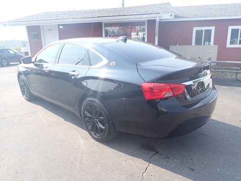 Used 2016 Chevrolet Impala LT FWD image 4