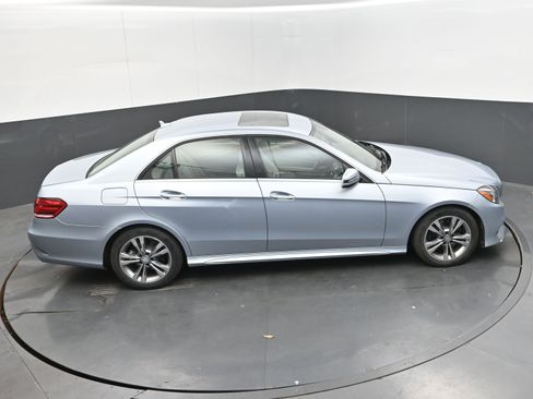 Used 2015 Mercedes-Benz E 350 Sedan image 42