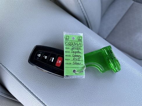 Used 2024 Toyota Camry XSE image 27
