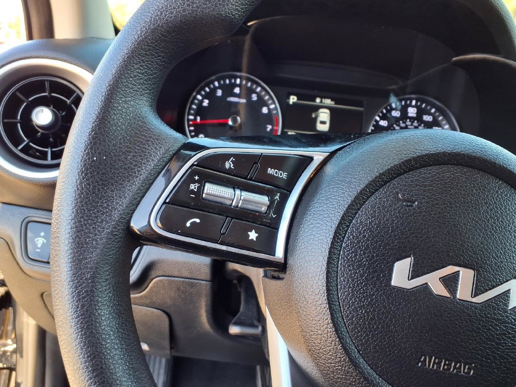 Certified 2024 Kia Forte LXS w/ LXS Technology Package FWD image 21
