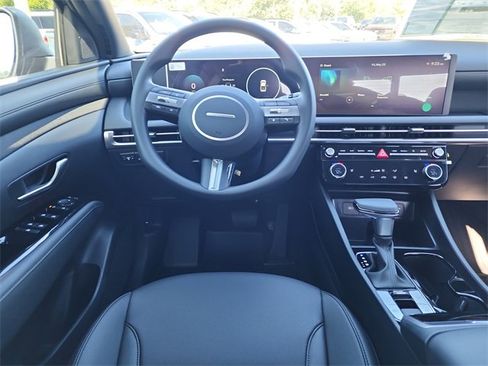 New 2025 Hyundai Santa Cruz SEL image 11