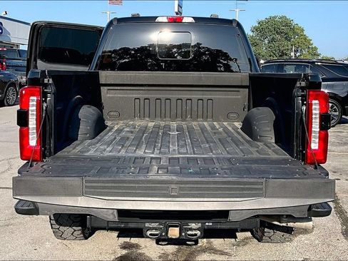 Used 2024 Ford F250 Lariat w/ Lariat Ultimate Package AWD/4WD image 15