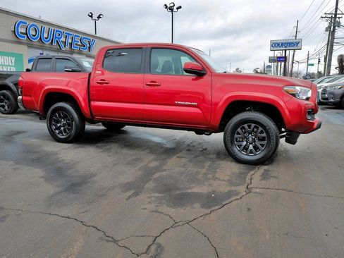 Used 2023 Toyota Tacoma SR5 image 8