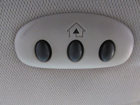 Used 2023 Lincoln Nautilus AWD w/ Premium Package image 38