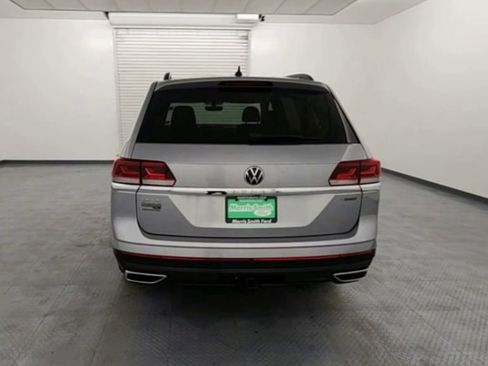 Used 2023 Volkswagen Atlas SE image 7