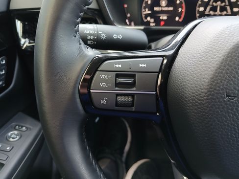Used 2026 Honda CR-V EX-L image 11