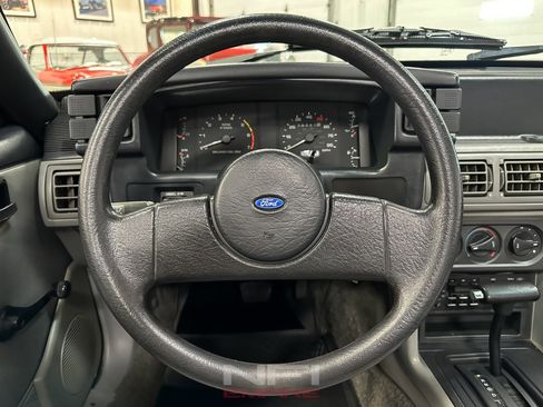Used 1987 Ford Mustang LX image 33