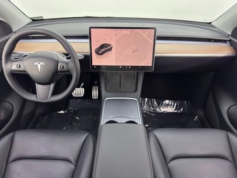 Used 2022 Tesla Model Y Performance image 13