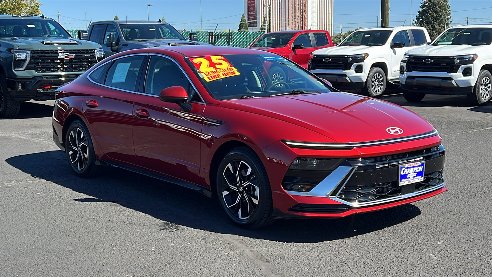 Used 2025 Hyundai Sonata SEL FWD image 3