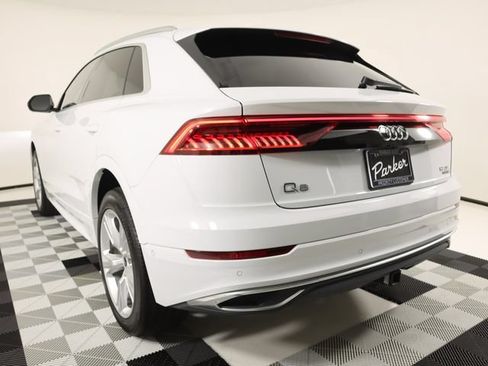 Certified 2023 Audi Q8 Premium Plus AWD/4WD image 3