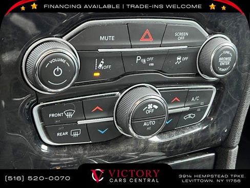 Used 2023 Chrysler 300 Touring L w/ Popular Equipment Group image 37