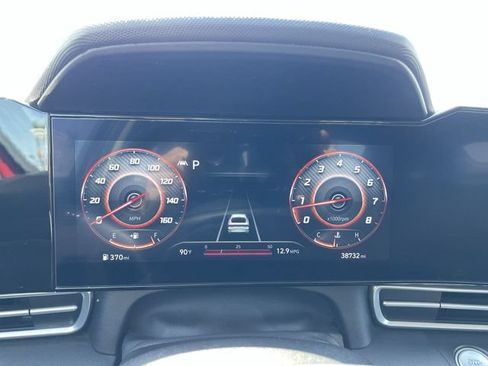 Used 2023 Hyundai Elantra SEL w/ Convenience Package FWD image 11